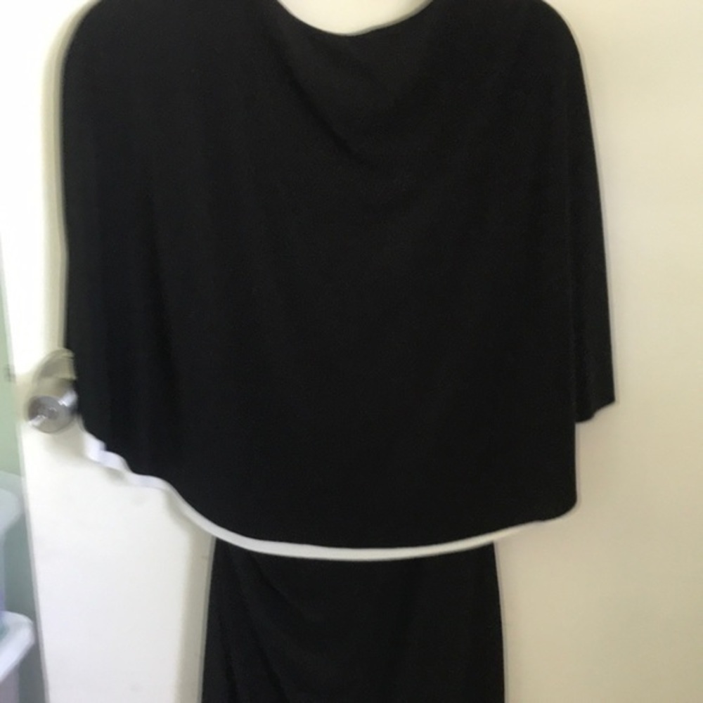 Lauren Ralph Lauren cape style dress - Picture 6 of 8